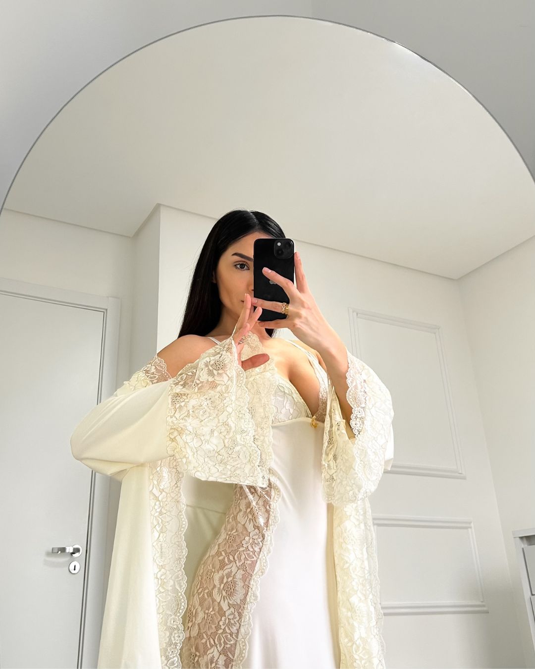 robe para noiva
robe noiva
NOIVA CAMISOLA
NOIVA
linha noite de luxo
linha noite
LINGERIE NOIVA
lingerie de luxo
LINGERIE
LADURRIE
JADORE
CONJUNTOS
Conjunto marfim
Conjunto J’adore - Camisola Longa + Calcinha
camisolas noturna
camisolas
CAMISOLA NOIVA
camisola