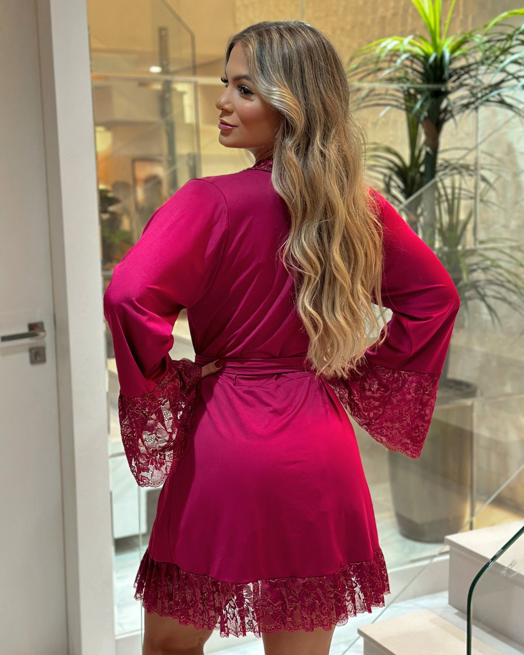 linha noite de luxo
linha noite
lingerie de luxo
LINGERIE
LADURRIE
CONJUNTOS
camisolas noturna
camisola
Conjunto Euphoria - Camisola + Robe e Calcinha