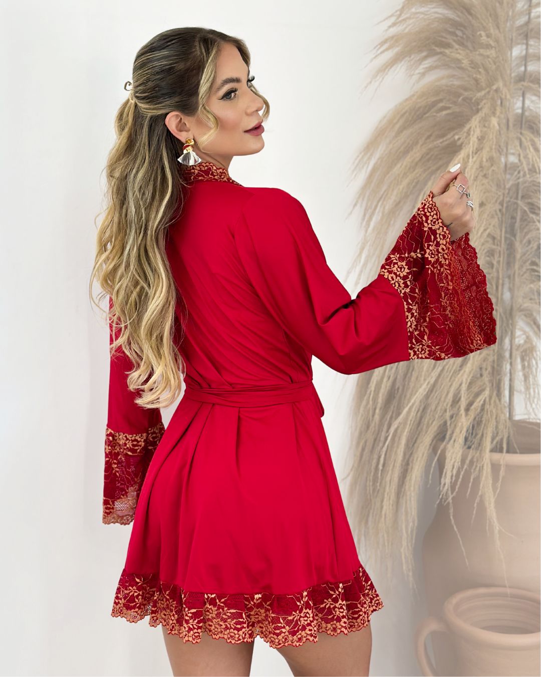 linha noite de luxo
linha noite
lingerie de luxo
LINGERIE
LADURRIE
CONJUNTOS
Conjunto Valentino - Camisola + Robe e Calcinha
camisolas noturna
camisola