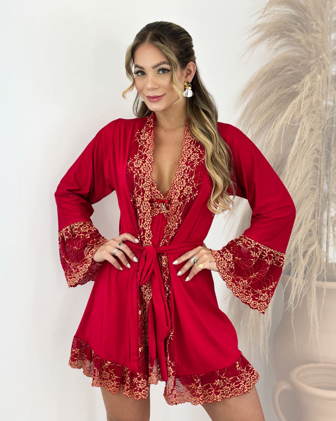 linha noite de luxo
linha noite
lingerie de luxo
LINGERIE
LADURRIE
CONJUNTOS
Conjunto Valentino - Camisola + Robe e Calcinha
camisolas noturna
camisola