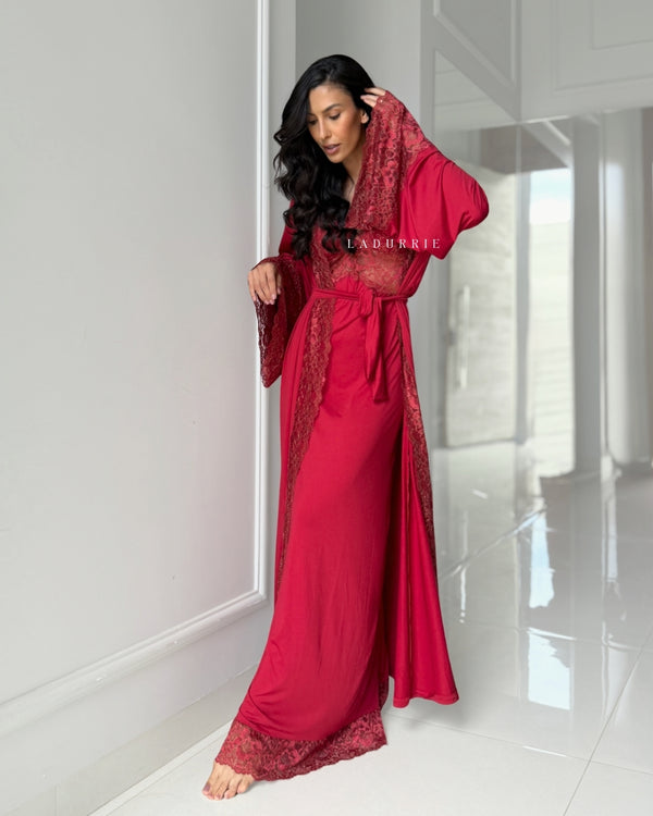 linha noite de luxo

linha noite

lingerie de luxo

LINGERIE

LADURRIE

CONJUNTOS

Conjunto marfim

Conjunto Guerlain L'Or Camisola Longa + Robe + Calcinha

camisolas noturna

camisolas

camisola

