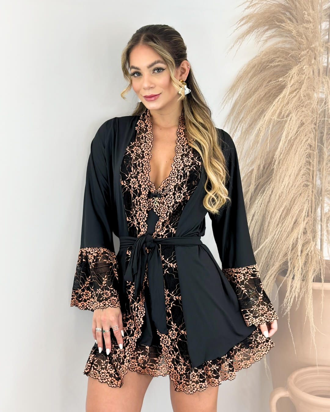 LINGERIE

LADURRIE

CONJUNTOS

camisolas noturna

CAMISOLA DE LUXO

Conjunto Couronne d’Or - Camisola + Robe e 