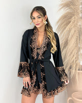 LINGERIE

LADURRIE

CONJUNTOS

camisolas noturna

CAMISOLA DE LUXO

Conjunto Couronne d’Or - Camisola + Robe e 