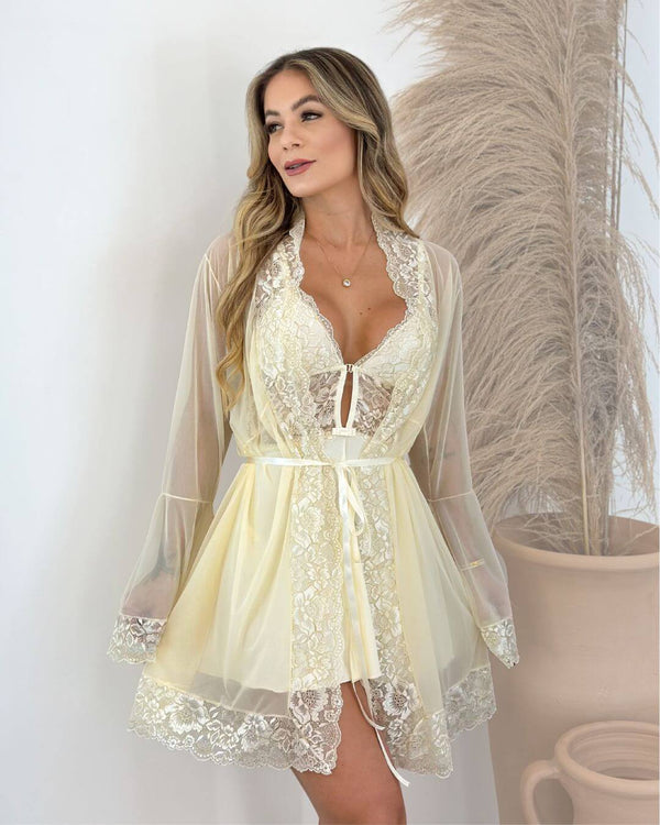 robes

LINGERIE

LADURRIE

CONJUNTOS

Conjunto J’adore Camisola + Calcinha + Robe em Tule e Renda

camisolas

