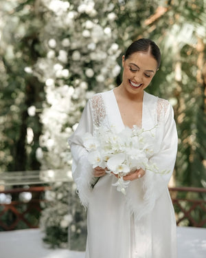 Robe Midi Cetim Lune Blanche em Plumas e Pérola | Últimas unidades