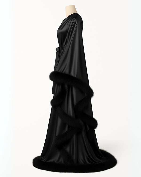 Robe La.Noir em Cetim & Plumas