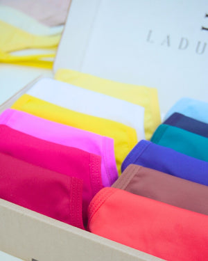 LEVE 5 PAGUE 4 CALCINHAS EM MICROFIBRA - SORTIDAS

LADURRIE

Combo Leve 5 e Pague 4 - Calcinhas Em Microfibra Sortidas

CALCINHA POLIAMIDA

CALCINHA MICROFIBRA

CALCINHA FIO DENTAL

CALCINHA FIO

CALCINHA EM PROMOCAO

CALCINHA EM OFERTA

CALCINHA COMBO

CALCINHA BARATA E BOA