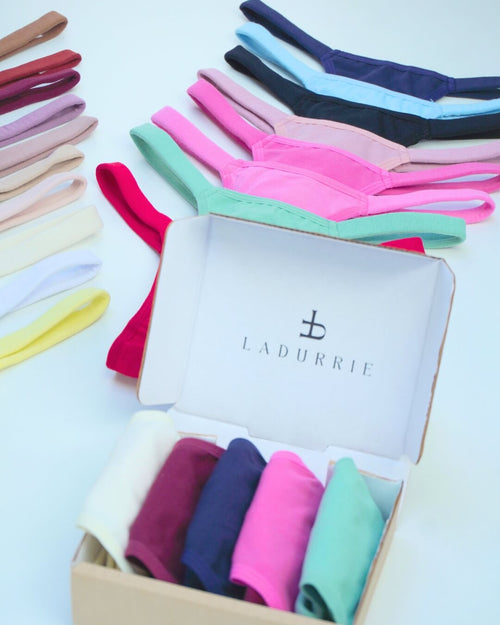 LEVE 5 PAGUE 4 CALCINHAS EM ALGODÃO - SORTIDAS

LADURRIE

Combo Leve 5 e Pague 4 - Calcinhas Em Algodão Sortidas

CALCINHA FIO DENTAL

CALCINHA FIO

CALCINHA BIQUINI

CALCINHA ALGODAO