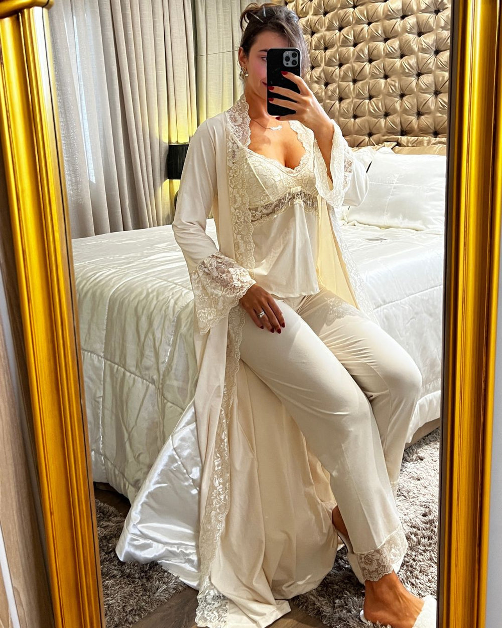 pijama

NOIVA CAMISOLA

linha noite de luxo

linha noite

LINGERIE NOIVA

lingerie de luxo

LINGERIE

LADURRIE

JADORE

CONJUNTOS

Conjunto Pijama J’adore

Conjunto marfim

Conjunto Baby-Doll J’adore

camisolas noturna

camisolas

CAMISOLA NOIVA

baby dool

