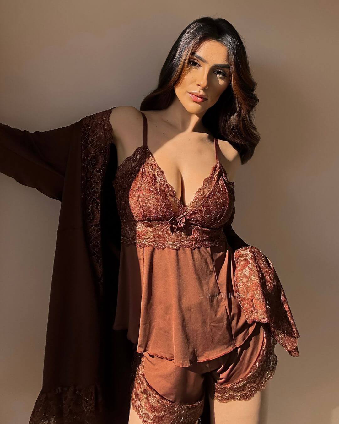 pijama

lingerie de luxo

LINGERIE

LADURRIE

CONJUNTOS

Conjunto Baby-Doll Noix Royale

Conjunto Baby-Doll

Baby-Doll
