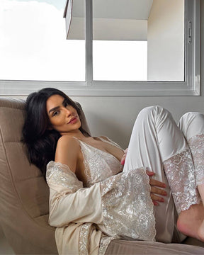 pijama

NOIVA CAMISOLA

linha noite de luxo

linha noite

LINGERIE NOIVA

lingerie de luxo

LINGERIE

LADURRIE

JADORE

CONJUNTOS

Conjunto Pijama J’adore

Conjunto marfim

Conjunto Baby-Doll J’adore

camisolas noturna

camisolas

CAMISOLA NOIVA

baby dool

