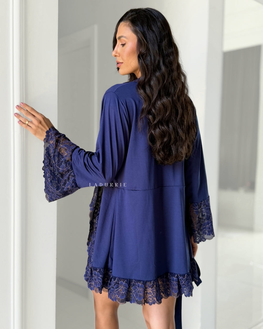 sleepwear

LINGERIE

LADURRIE

CONJUNTOS

Conjunto Angel Mugler - Camisola + Robe e Calcinha

camisolas noturna

CAMISOLA E ROBE

CAMISOLA DE LUXO