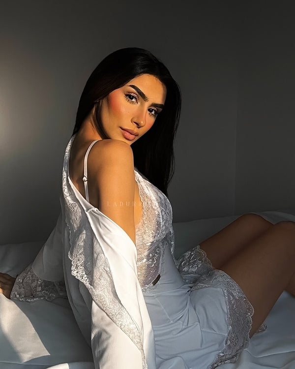 Robe e Calcinha

linha noite de luxo

linha noite

LINGERIE NOIVA

lingerie de luxo

LINGERIE

LADURRIE

CONJUNTOS

Conjunto La.Marquise D’Or Camisola

camisolas noturna

camisolas

camisola

