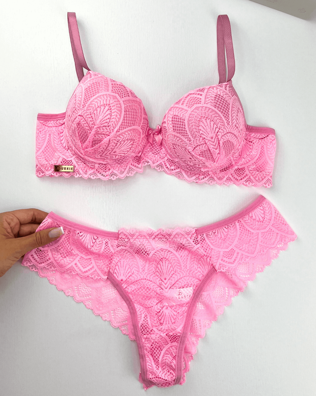 Sutiã + Calcinha  LINGERIE PROMOCAO  LINGERIE  LADURRIE  CONJUNTO LINGERIE  Conjunto Flowers  CONJUNTO DE LINGERIE POLIAMIDA  CONJUNTO DE LINGERIE MICROFIBRA  CALCINHA E SUTIA PROMOCAO