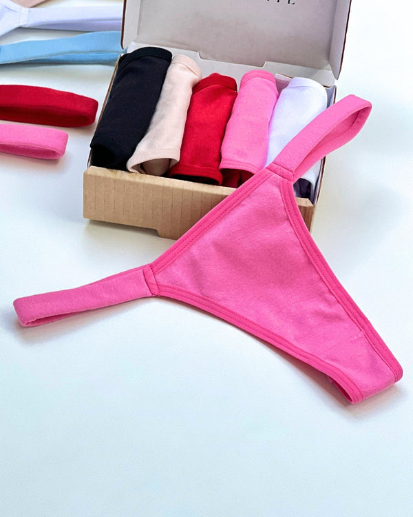 LEVE 10 PAGUE 8 ALGODÃO - SORTIDAS

LADURRIE

Combo Leve 10 e Pague 8 - Calcinhas Em Algodão Sortidas

CALCINHA POLIAMIDA

CALCINHA FIO DENTAL

CALCINHA FIO

CALCINHA BIQUINI

CALCINHA ALGODAO