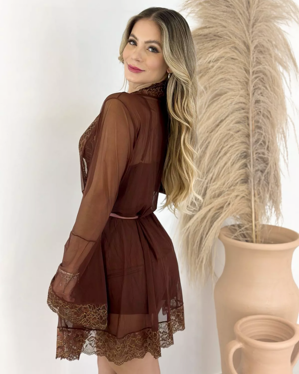 Conjunto Baby-Doll Noix Royale com Robe em Tule e Renda