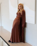 sleepwear longo
robe maxi marrom
robe longo marrom
renda dourada
noix royale longo
loungewear longo marrom
lingerie de luxo longa
LADURRIE
Conjunto Noix Royale Camisola Longa + Robe + Calcinha
conjunto maxi
conjunto longo marrom
camisola maxi
camisola longa marrom