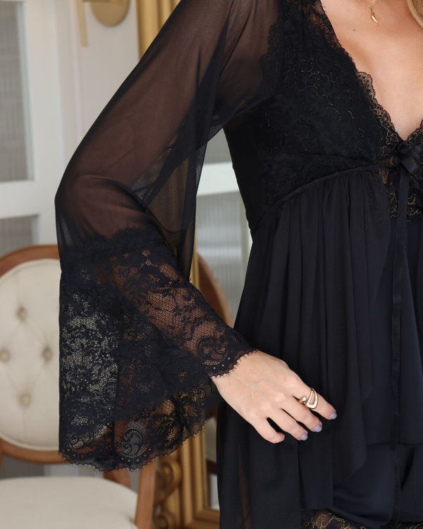 ROBES CHIQUES
ROBE LUXO
ROBE DE LUXO
ROBE CHIQUE
linha noite de luxo
linha noite
lingerie de luxo
LADURRIE
HAUTE SLEEPWEAR
HAUTE COSTURE
