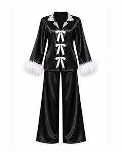 Pijama L'Opera Slip Top, Calça Longa em Cetim, Plumas & Calcinha