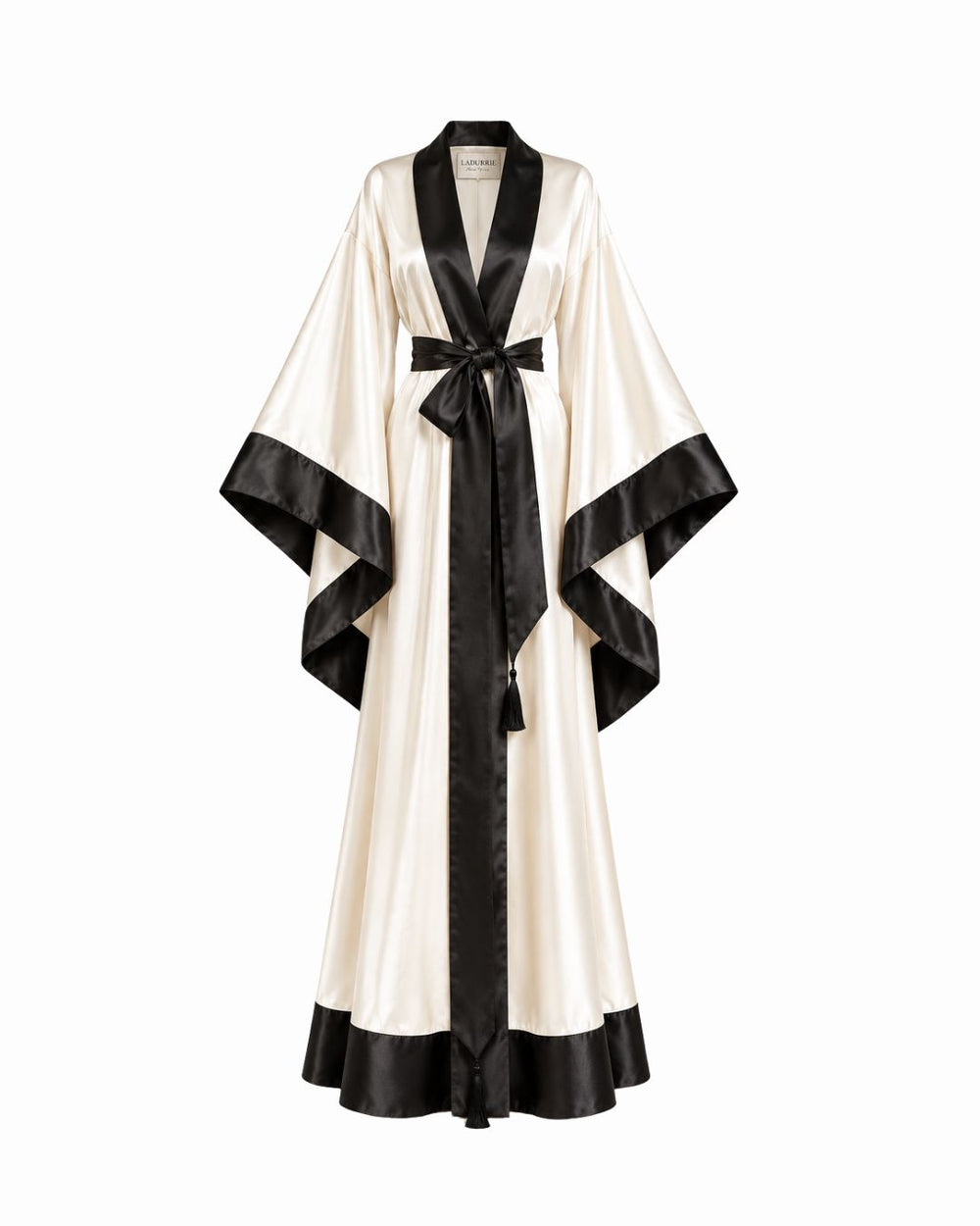 Conjunto Onlous Camisola, Robe Longo em Cetim & Calcinha