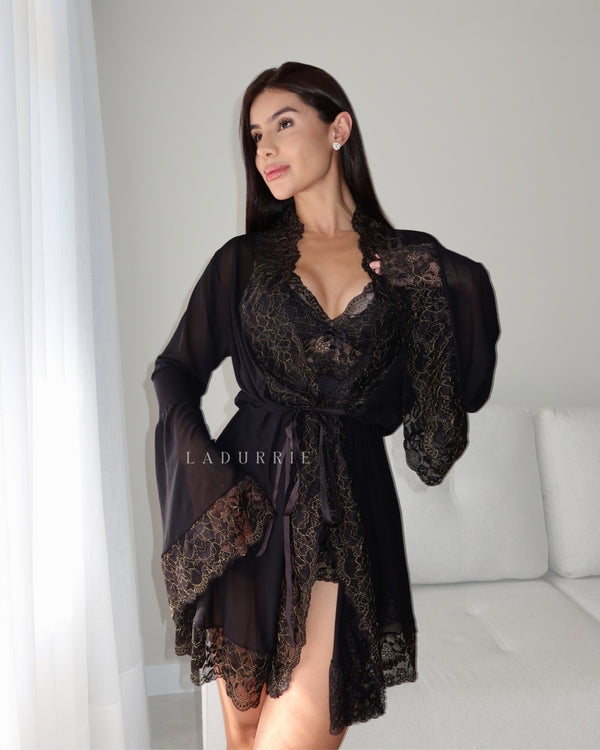 robes
Robe Paco Rabanne em Tule e Renda
LINGERIE
LADURRIE
